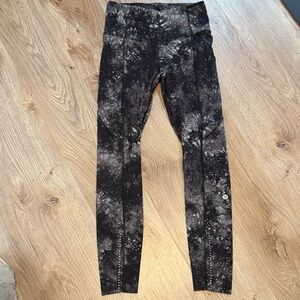 lululemon athletica Black and Gray Leggings